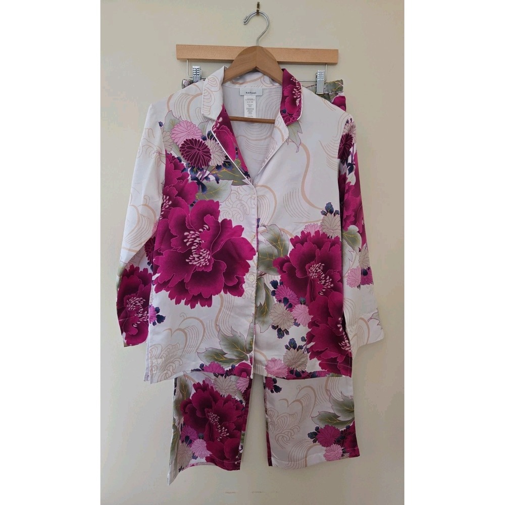 Natori Floral Satiny Long Sleeve Button-Up Top & Crop Pants Pajama Set Small